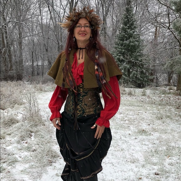 Meet your Posher, Jennifer - Picture 9 of 16